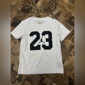 Jordan Kids White and Black Number 23 Tee 3-4 years